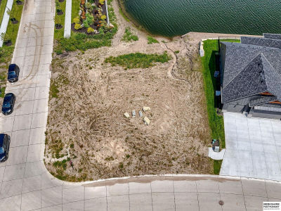 28586 Jessie Cir Valley, NE 68064