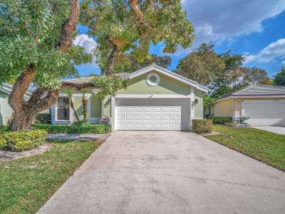 6080 Beaconwood Rd Lake Worth, FL 33467