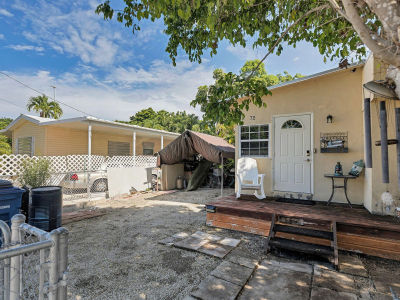 72 1st Ct Key Largo, FL 33037