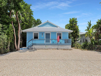 894 La Paloma Rd Key Largo, FL 33037