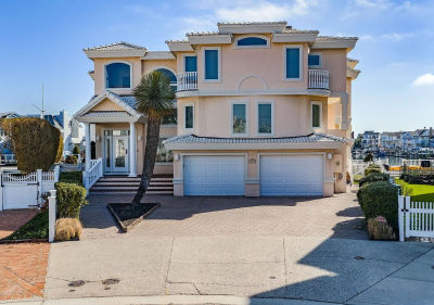 1 Lagoon Rd Ocean City, NJ 08226
