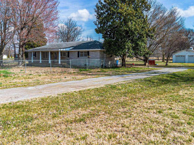 860 Bryants Ford Rd Paducah, KY 42003