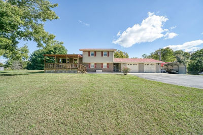 886 Drake And Shockley St Spencer, TN 38585