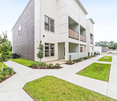 214 Spoonbill Dr Youngsville, LA 70592