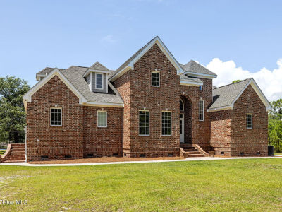 421 Old Swansboro Rd Newport, NC 28570