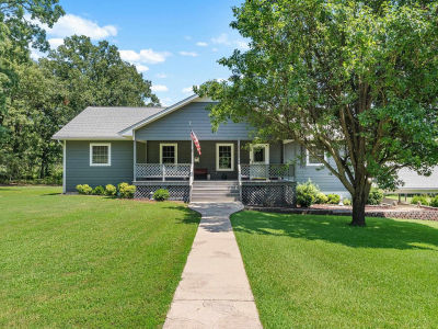 5948 Push Mountain Rd Norfork, AR 72658