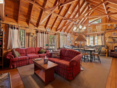 229 Sugar Pine Ave Pinecrest, CA 95364