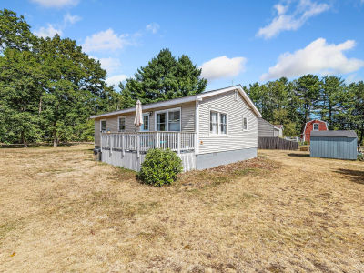 3 Nichols Ln Kennebunk, ME 04043