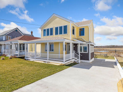 347 Webhannet Dr Wells, ME 04090