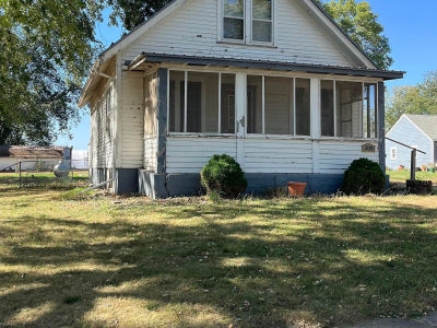 309 S Dakota Ave Irene, SD 57037