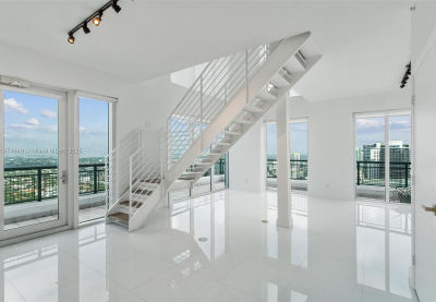 60 SW 13th St APT 4413 Miami, FL 33130