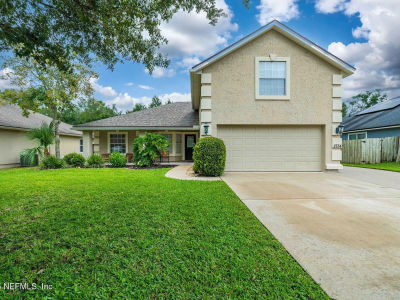 2734 Royal Pointe Dr Green Cove Springs, FL 32043