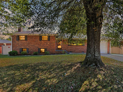 8 Phillips Dr Fort Oglethorpe, GA 30742