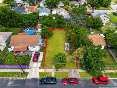 718 S Olive St #6 San Antonio, TX 78203