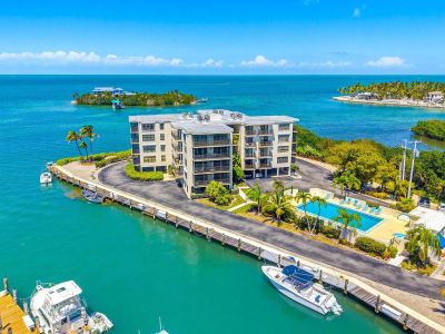 1500 Overseas Hwy APT 204 Marathon, FL 33050