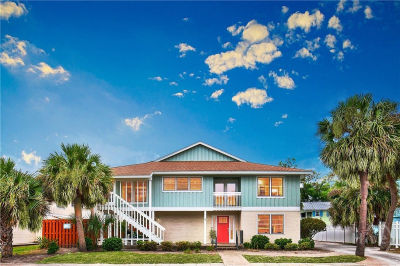 9 10th St Tybee Island, GA 31328