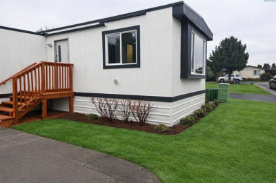 3324 W 19th Ave Trailer 71 Kennewick, WA 99338