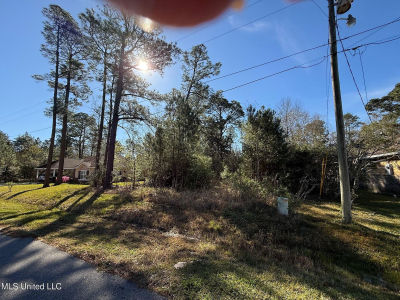 5727 Alkii Way #22 Diamondhead, MS 39525