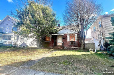 248 Rudolph Ave Elmwood Park, NJ 07407