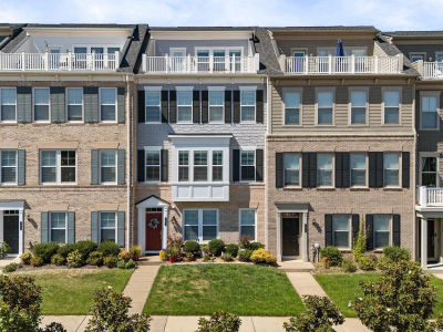 1857 Shadding Bay Ln Dumfries, VA 22026