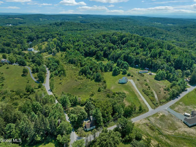 37 Mammoth Spring Rd Wynantskill, NY 12198