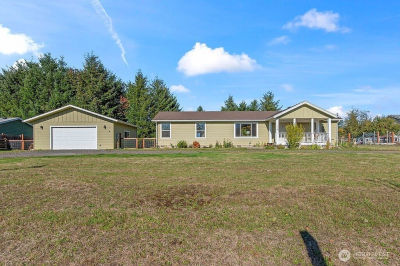 114 Saint Lawrence Dr Onalaska, WA 98570