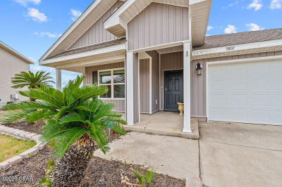 5801 Viking Way Panama City, FL 32404