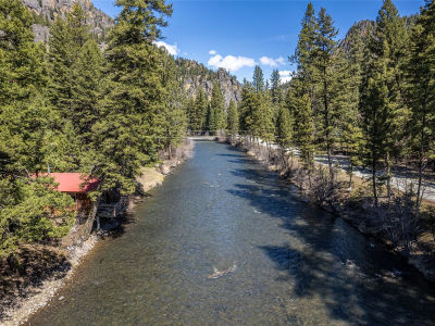 124 Painted Rocks Ln Darby, MT 59829