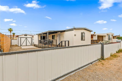 1867 Montclair Dr Bullhead City, AZ 86442