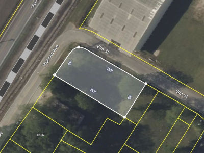 4526 Railroad Ave Loris, SC 29569