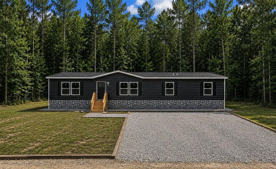 215 Eva Dr Loris, SC 29569