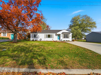 242 E Yates Ave Findlay, OH 45840