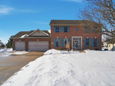8320 Tawa Creek Dr Findlay, OH 45840