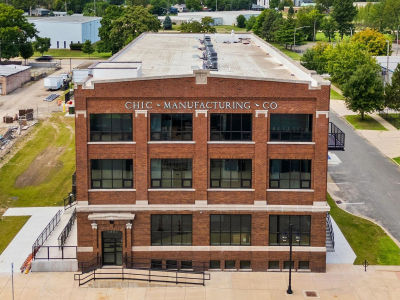 1001 SW Adams St #207 Peoria, IL 61602