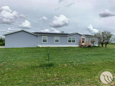 118 Sanders St Plevna, MT 59344