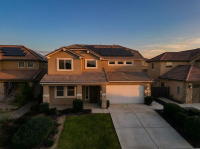 563 Mesa Dr S Madera, CA 93636