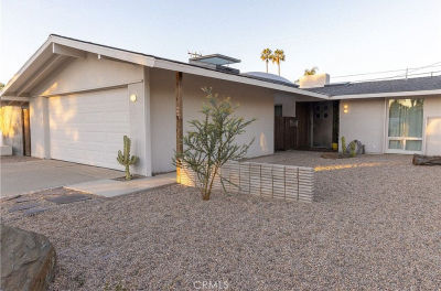 326 Princeton Dr Costa Mesa, CA 92626