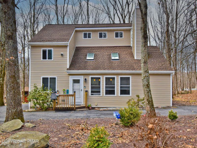 319 Hyland Dr East Stroudsburg, PA 18301