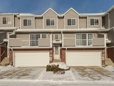 667 Shardlow Pl NE Byron, MN 55920