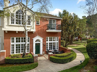 2443 Swanfield Ct Thousand Oaks, CA 91361