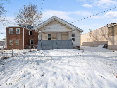 3907 Lagrange St Toledo, OH 43612