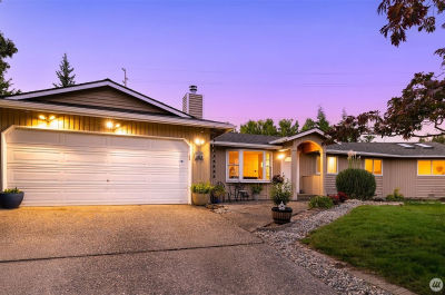 1313 228th Pl SW Bothell, WA 98021