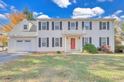 1633 Millwood Dr Salem, VA 24153