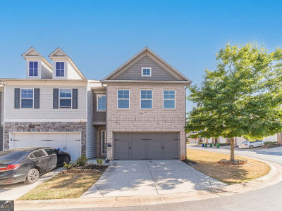 4086 Fireoak Dr Decatur, GA 30032