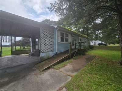 22284 Medicine Springs Rd Courtland, VA 23837