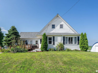 1324 13th Ave N Clinton, IA 52732