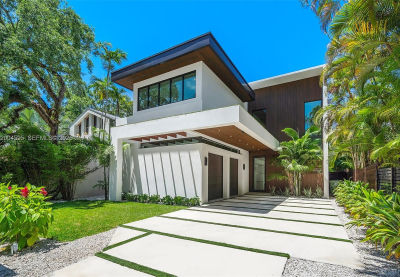 2521 Lincoln Ave Miami, FL 33133