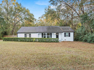 2121 Shadyoaks Dr Tallahassee, FL 32303