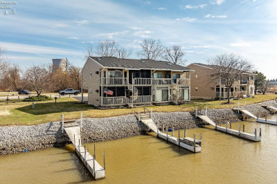 6256 N Harris Harbor Dr Oak Harbor, OH 43449