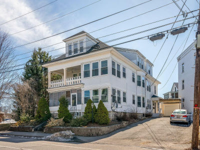 279 Pine St Lewiston, ME 04240